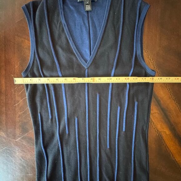 St. John Knits Tunic Top Womens P / Small Sleeveless Tank Blue V Neck $695 - Picture 6 of 6